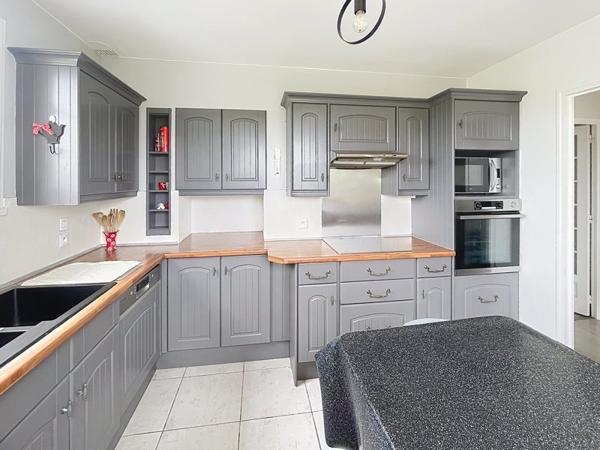 Maison à vendre 311 000 € Orléans 5 p 120 m² DPE D