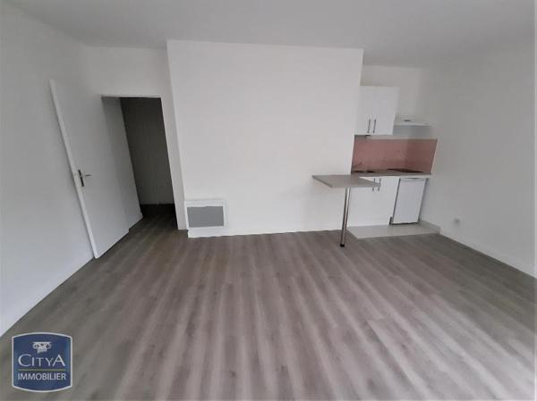 Appartement à louer 1 pièce 34.04m²
