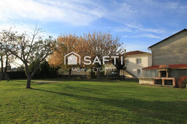 Trois-Palis (16730) – Maison familiale de 195 m² avec sous-sol complet et garages