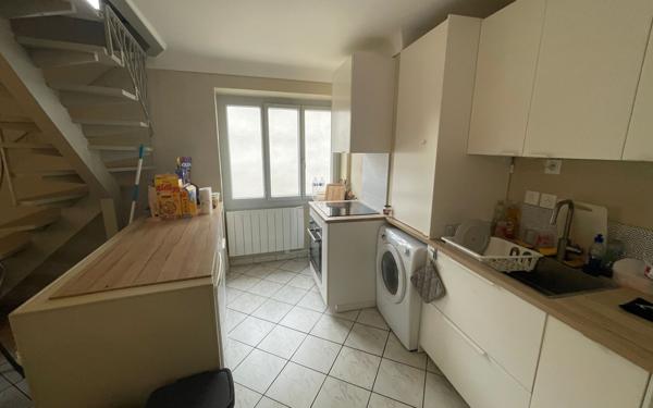 Appartement à vendre    10 pièces • 140 m2 Valence