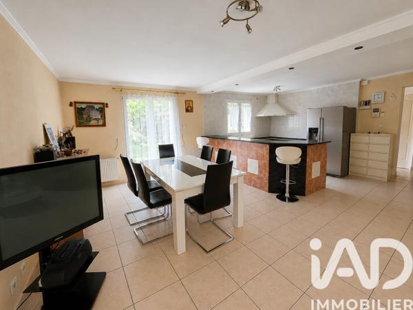 Maison à vendre 5 pièces 105 m² Noiseau