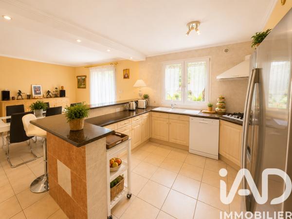 Maison à vendre 5 pièces 105 m² Noiseau