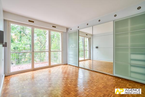 Appartement 5 pièces à vendre à Maisons-Laffitte - Parc Ouest 699 000 € **  - Référence  4533