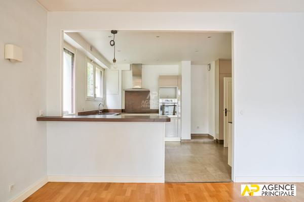 Appartement 5 pièces à vendre à Maisons-Laffitte - Parc Ouest 699 000 € **  - Référence  4533