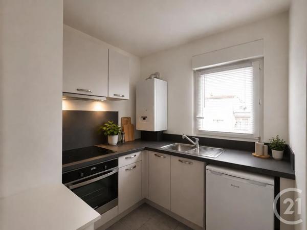 Appartement F1 à vendre  1 pièce - 30,27 m 2   LA CHAPELLE ST MESMIN  - 45