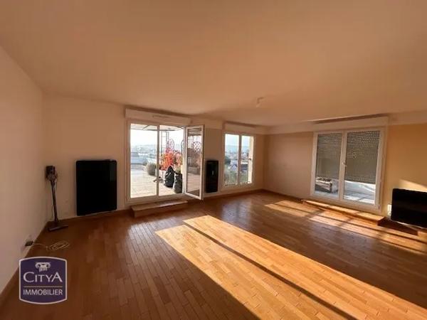 Appartement à vendre 4 pièces 92m² Mantes-la-Ville (78711)