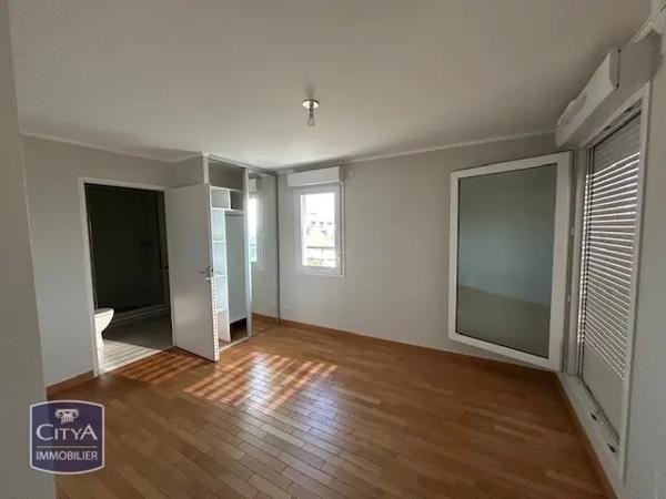 Appartement à vendre 4 pièces 92m² Mantes-la-Ville (78711)