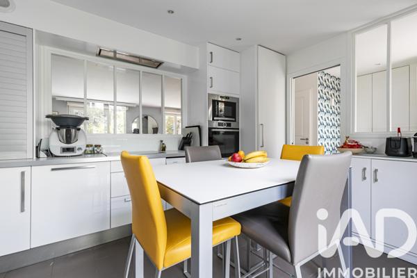 Appartement à vendre 5 pièces 159 m² Garches