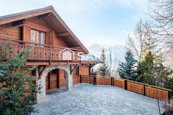 Chalet LOMBARD avec terrain et vue panoramique