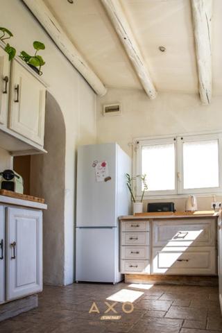 BOUC BEL AIR  MAISON DE VILLE AVEC 2 TERRASSES  90 M²  370 000 