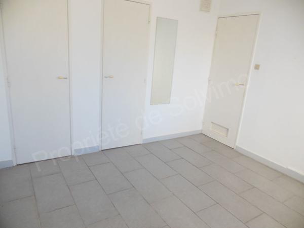 Toulouse Métro Saint agne 31400 appartement T2 -de 43.04 m2 cuisiné séparée équipée, grande cave .Local vélo. Cour intérieure commune