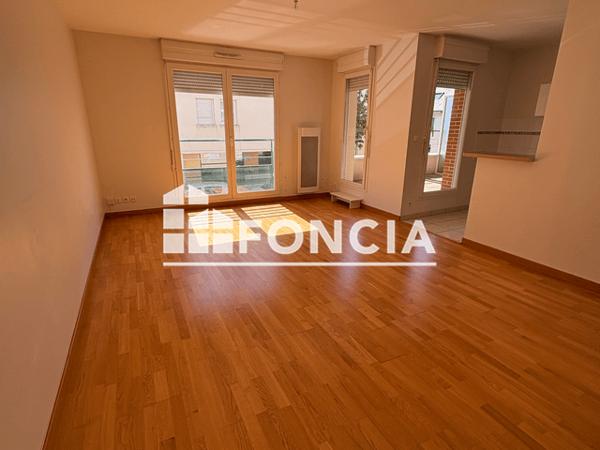 Location Appartement 2 pièces 48.22 m² - 15 RUE DES RIBAINS Joue-les-tours 37300