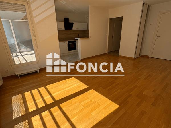 Location Appartement 2 pièces 48.22 m² - 15 RUE DES RIBAINS Joue-les-tours 37300