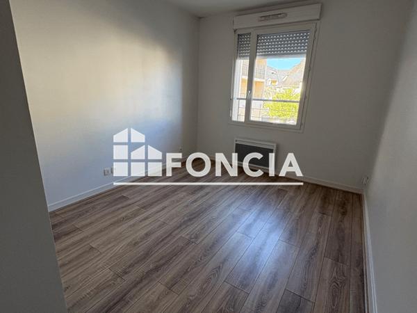 Location Appartement 2 pièces 48.22 m² - 15 RUE DES RIBAINS Joue-les-tours 37300