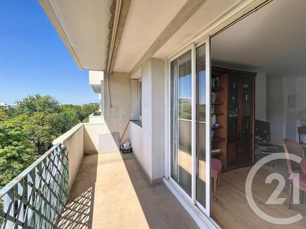 Appartement F4 à vendre  4 pièces - 74,87 m 2   ST CLOUD  - 92