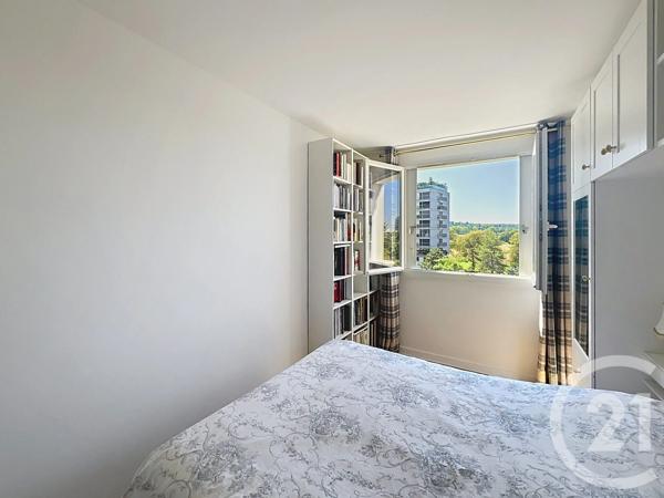 Appartement F4 à vendre  4 pièces - 74,87 m 2   ST CLOUD  - 92