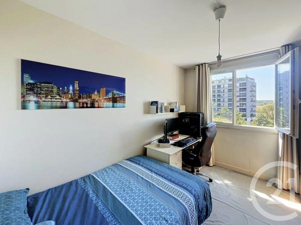 Appartement F4 à vendre  4 pièces - 74,87 m 2   ST CLOUD  - 92