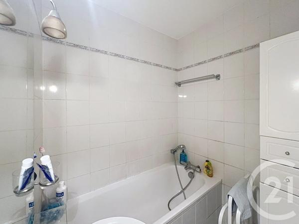 Appartement F4 à vendre  4 pièces - 74,87 m 2   ST CLOUD  - 92