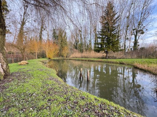 Maison rénovée d’environ 100 m2 sur sous-sol à Vaulandry (49)