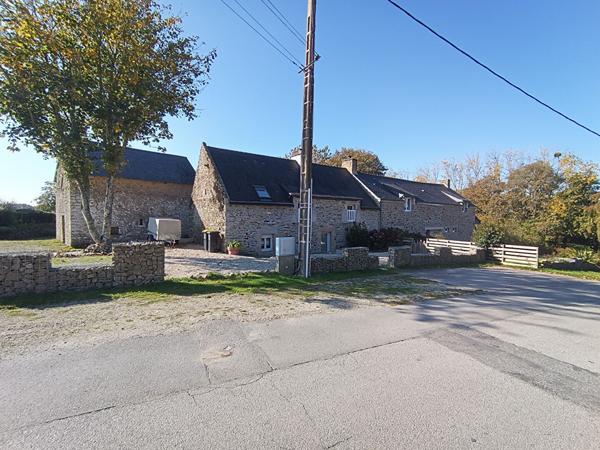 Magnifique longère aux belles prestations située dans un secteur privilégié de Saint Avé et aux portes de Vannes