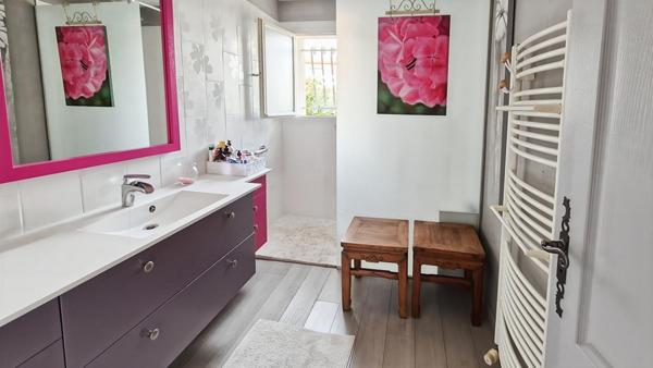 SAINT SATURNIN LES AVIGNON Maison  7 pièce(s)     470 000