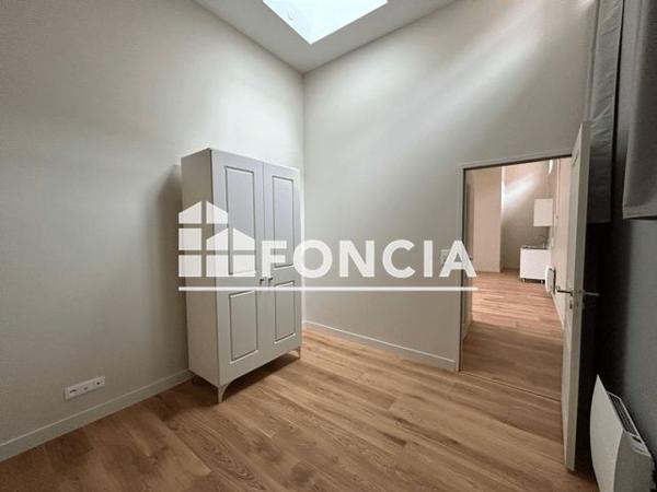 Location Appartement 3 pièces 63.76 m² - 33 RUE JEANNE D'ARC Riom 63200