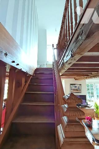 A Caligny une maison en pierres d'une surface habitable d'environ 134 m², répartie comme ceci:
...