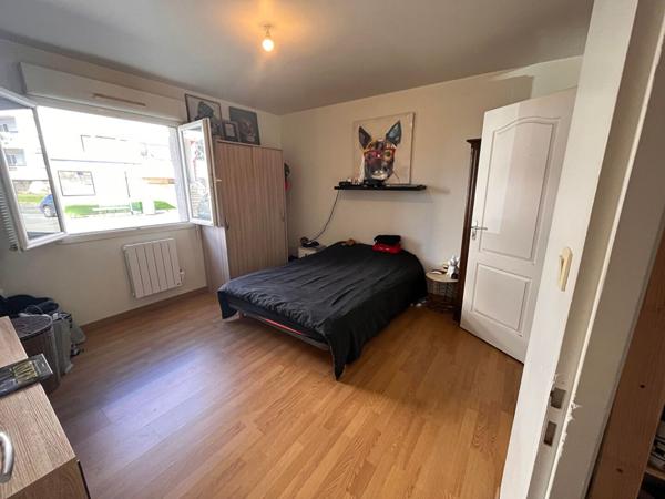 Angers - Pasteur - maison de 4 chambres -dont 1 de plain pied avec cour et stationnement