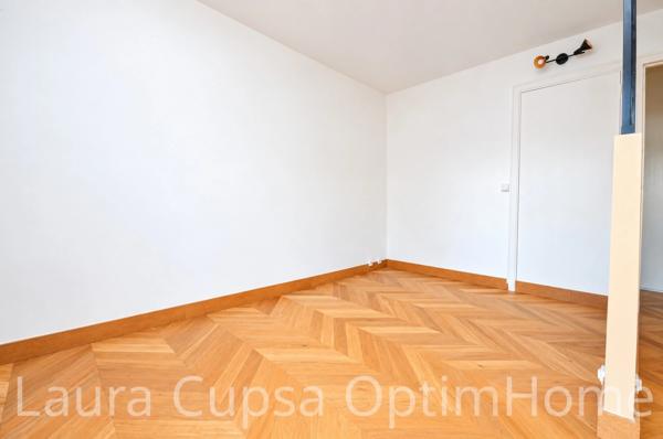 SCEAUX - 8 MIN RER SCEAUX - 4P - 65,36 M² - BALCON - 4E ET DERNIER ETAGE -  CAVE - BOX ET PARKING LIBRE DANS RESIDENCE FERMEE