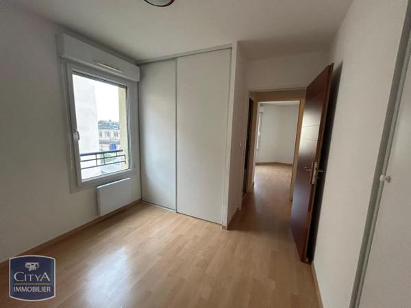 Appartement à louer 3 pièces 60.03m² Tarbes (65000)