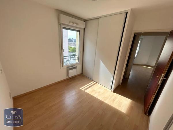 Appartement à louer 3 pièces 60.03m² Tarbes (65000)