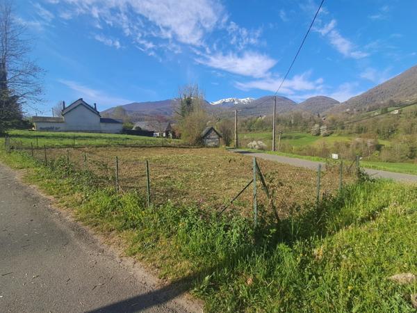 Terrain à vendre HECHES (65)