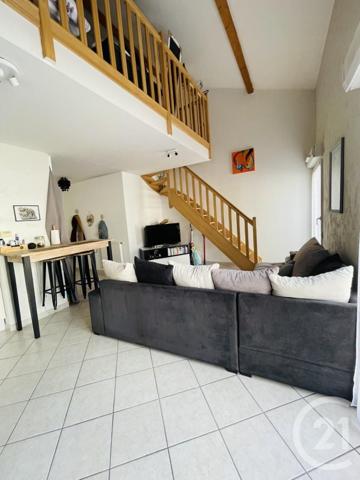 Appartement F1 Bis à vendre  2 pièces - 41,13 m2 GRIGNY - 69