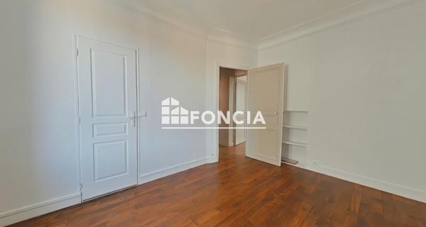 Location Appartement 2 pièces 39 m² - Le Raincy 93340