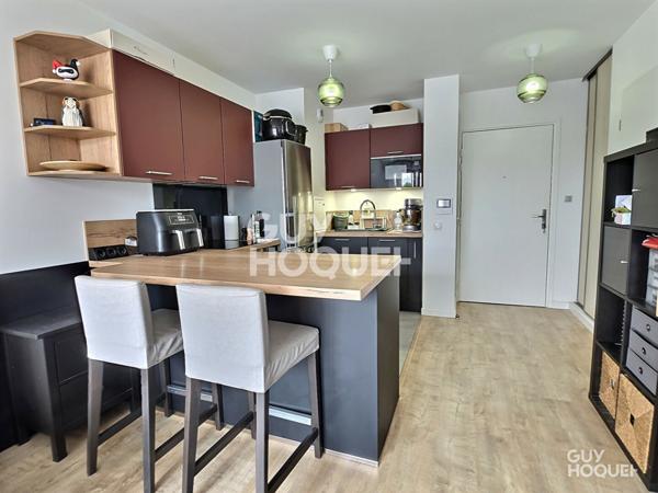 TRÈS BEAU 2 PIÈCES DE 40m² + BALCON + PARKING EN SOUS-SOL