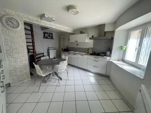 Vente Immeuble 4 pièces 135 m2 à Liffol-le-Grand