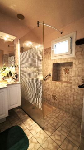 Charmante Maison ancienne -6 pièces 115 m² Longue Jumelles