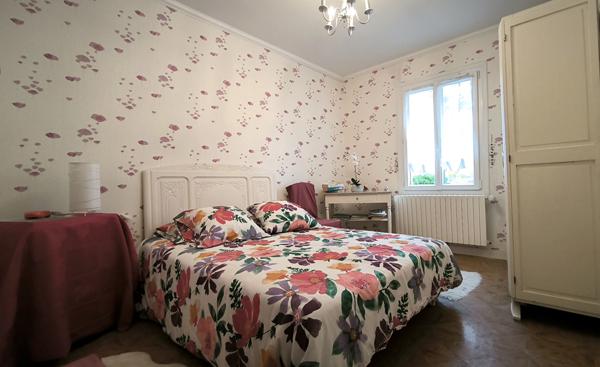 Charmante Maison ancienne -6 pièces 115 m² Longue Jumelles