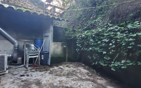 Maison à vendre    2 pièces •  Joyeuse