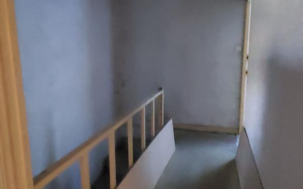 Maison à vendre    2 pièces •  Joyeuse