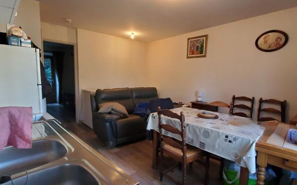 Maison à vendre    2 pièces •  Joyeuse