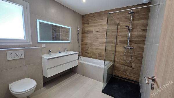 Maison contemporaine à Saint Remy de 105 m2 avec quatre chambres