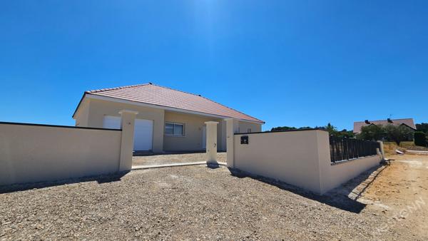 Maison contemporaine à Saint Remy de 105 m2 avec quatre chambres