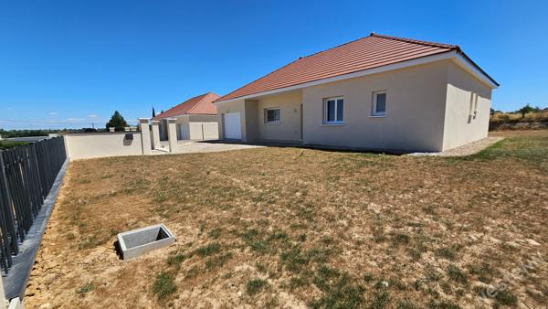 Maison contemporaine à Saint Remy de 105 m2 avec quatre chambres
