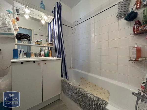 Appartement à louer 2 pièces 41.33m² Malemort (19360)