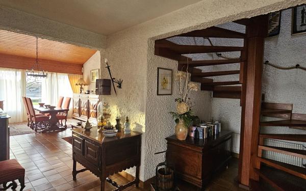 Maison à vendre    6 pièces •  Loudun