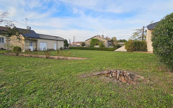 Maison à vendre    6 pièces •  Loudun