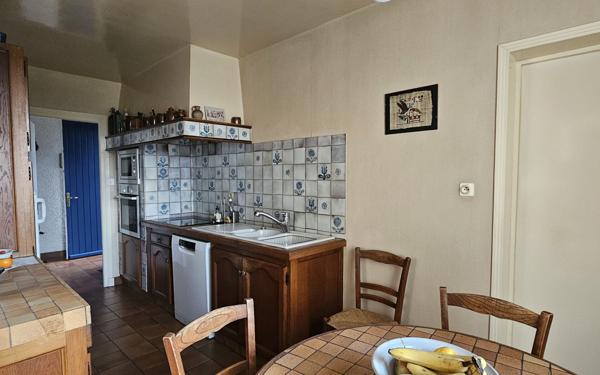 Maison à vendre    6 pièces •  Loudun