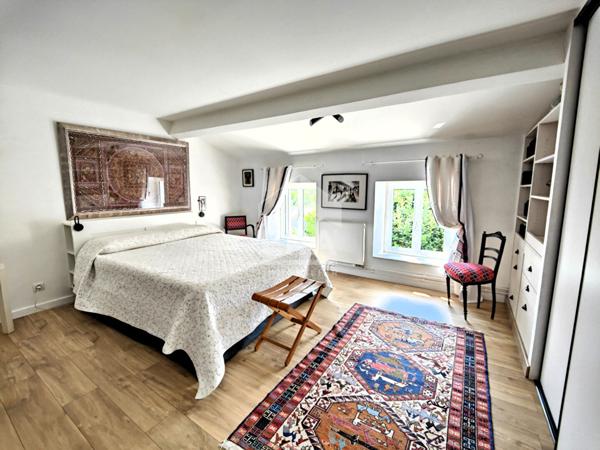 A vendre maison Migron 7 pièce(s) 226 m2