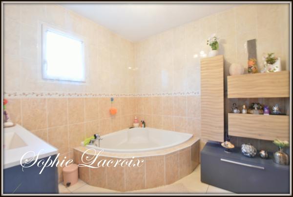 Maison 6 pièces - 148 m² Exclusivité efficity